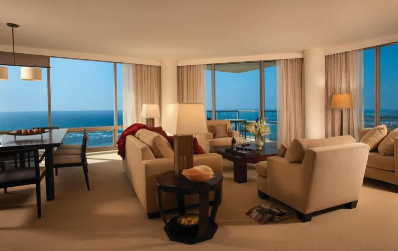 Jet Luxury At The Trump Waikiki Oahu Buitenkant foto